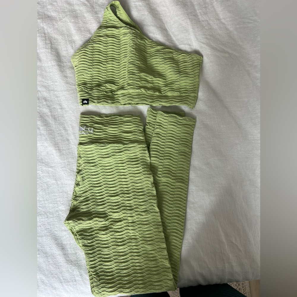 NWOT Booty by Brabants Set
